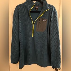 Patagonia Men’s Blue R1 Air 1/4 Zip - Size XXL